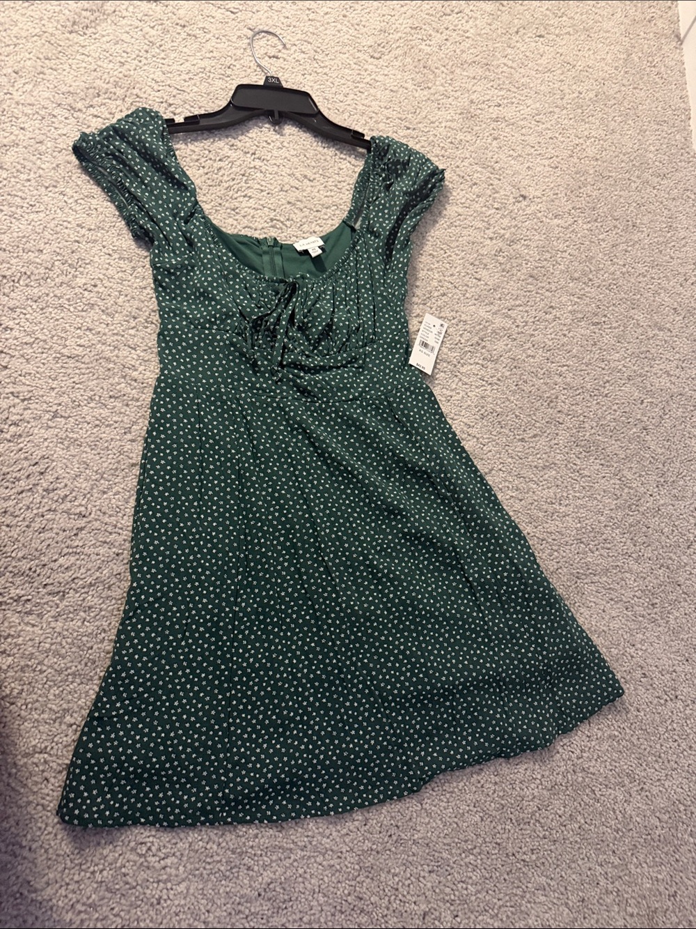 PacSun Green Polka Dot Cap Sleeve Midi Dress